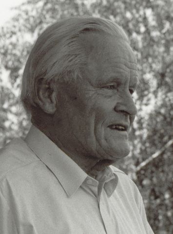 Das Bild zeigt Eberhard Müller im Profil.