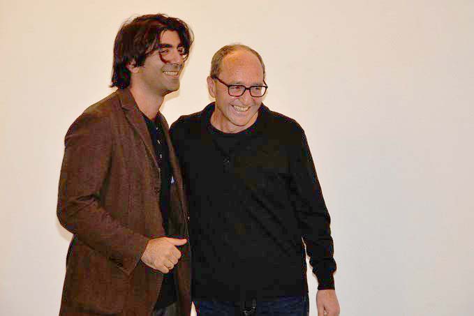 Das Bild zeigt den Filmemacher Fatim Akin und den Autor Doğan Akhanlı.
