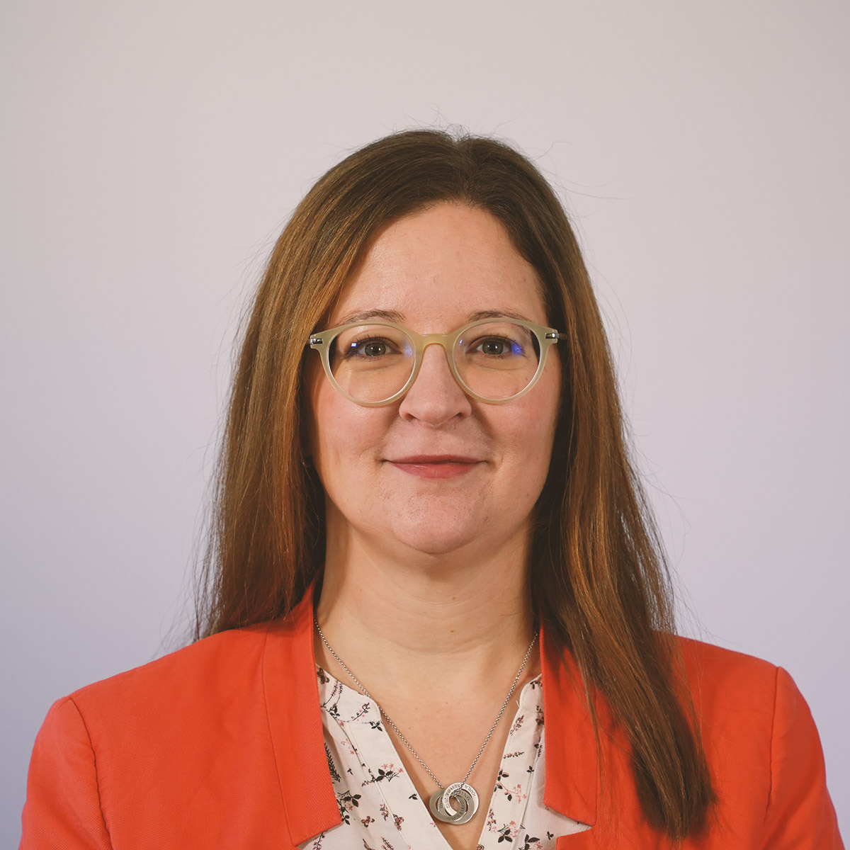 Kontaktbild von Miriam Kaufmann, Referentin für Kommunikation und Marketing