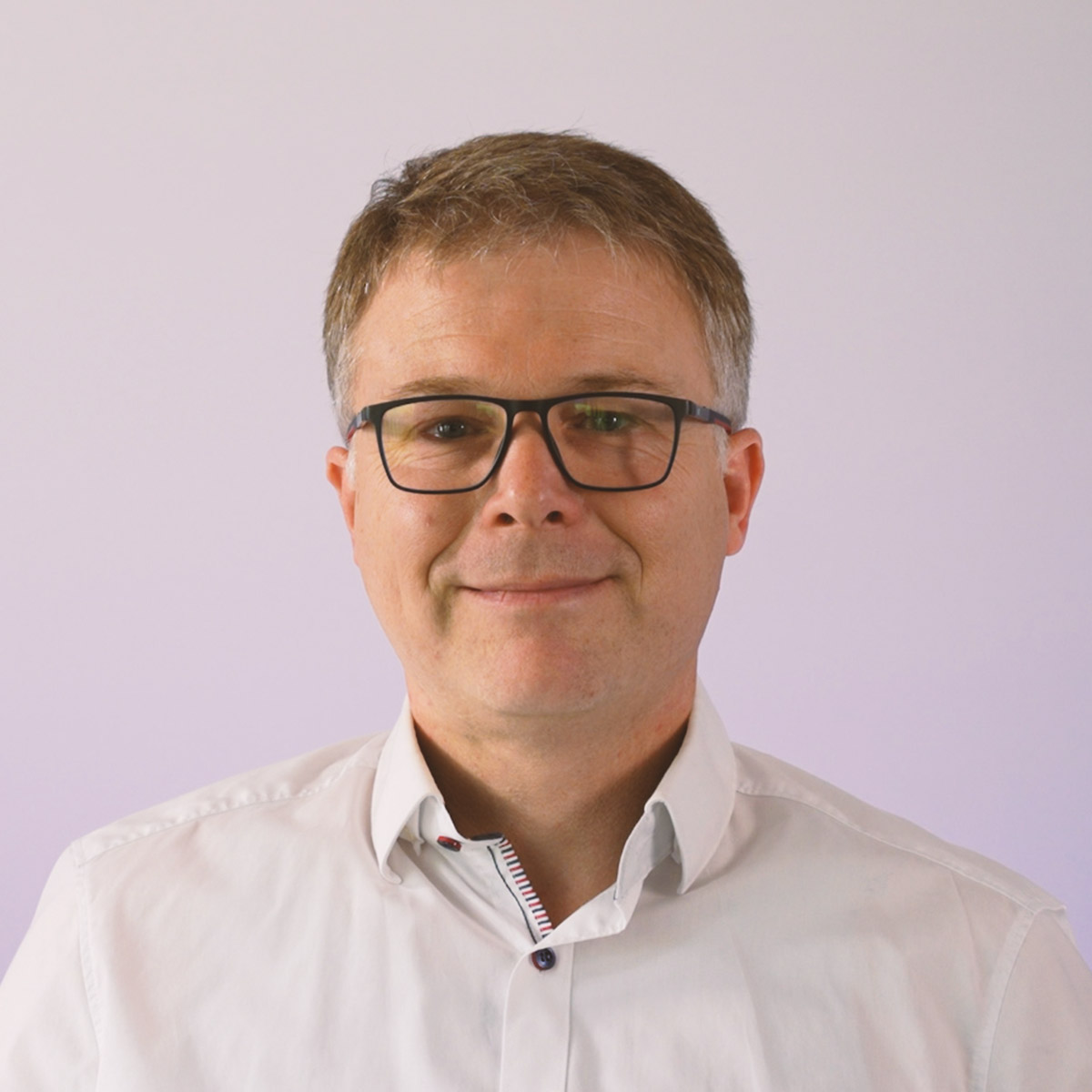 Kontaktbild von Studienleiter Thomas Haas